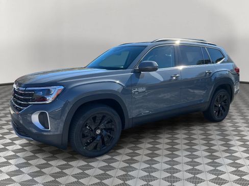 New 2026 Volkswagen Atlas SE FWD image 7