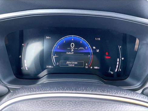 Used 2026 Toyota Corolla Cross LE FWD image 25