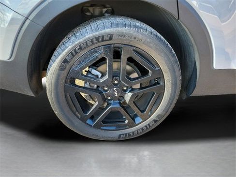 Used 2023 Kia Telluride SX X-Line image 38