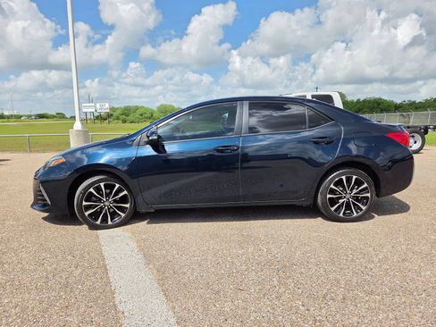Used 2019 Toyota Corolla SE FWD image 4