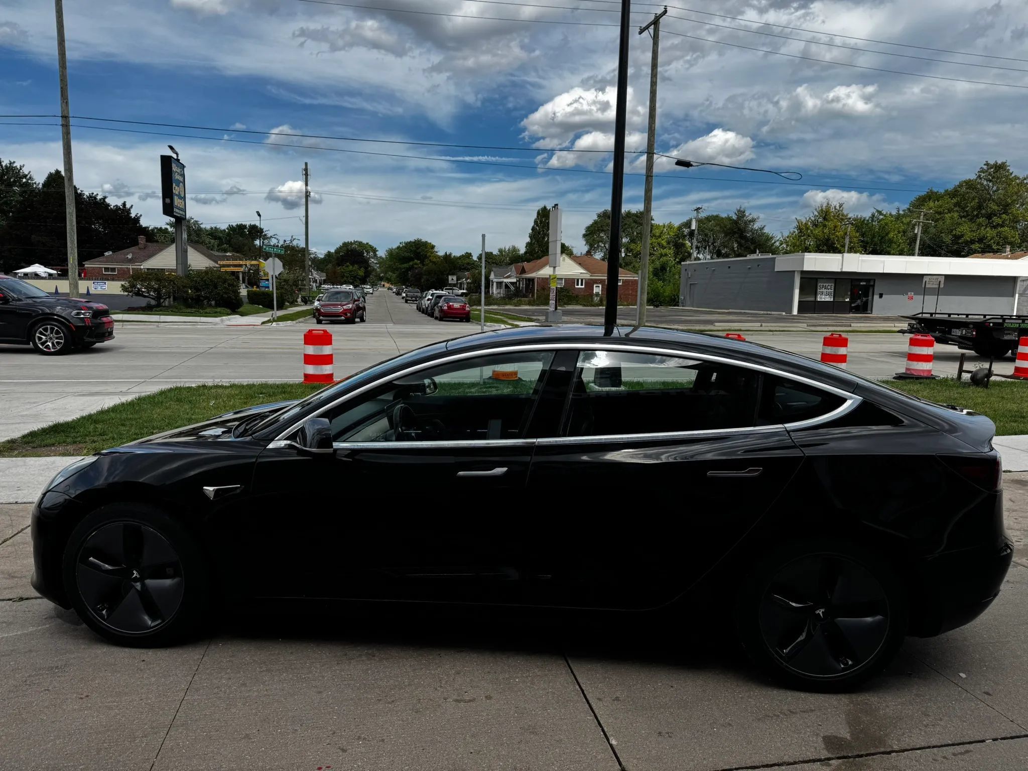 Used 2018 Tesla Model 3 Long Range AWD/4WD image 6