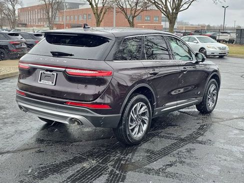 Certified 2023 Lincoln Corsair FWD w/ Equipment Group 101A image 4