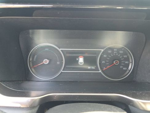 Used 2022 Kia Sorento S FWD image 2