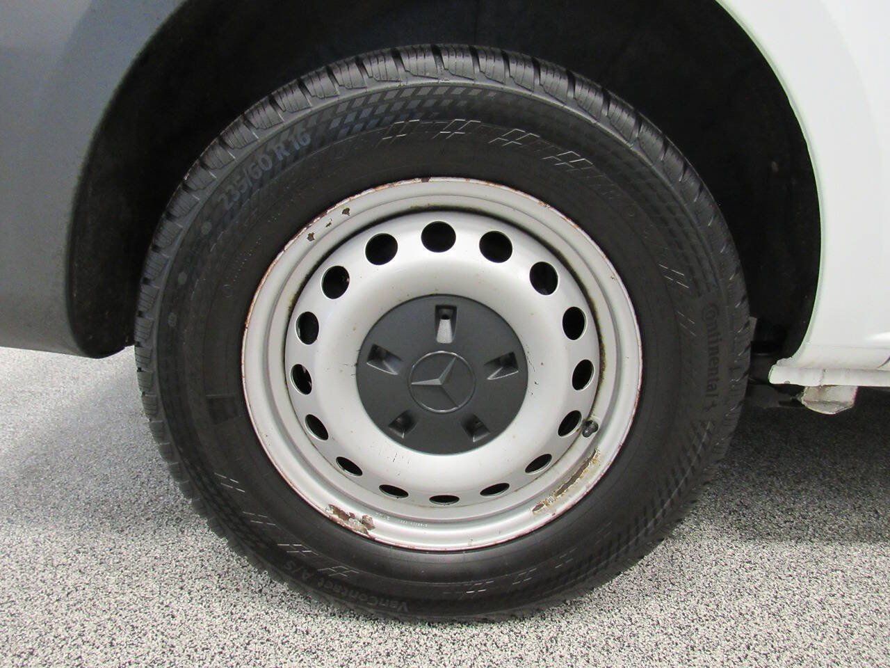 Used 2022 Mercedes-Benz Metris image 14