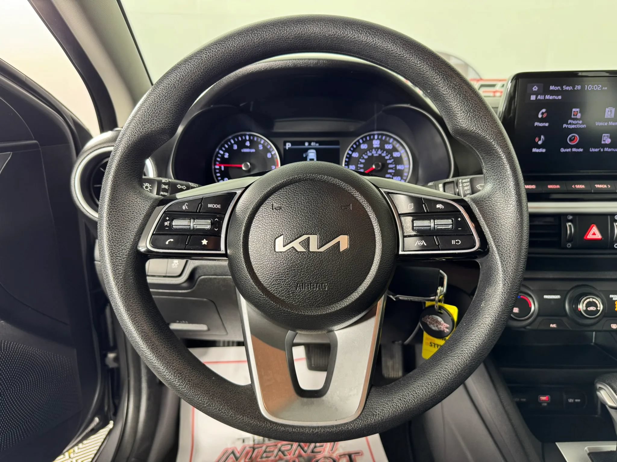 Used 2023 Kia Forte LXS FWD image 13