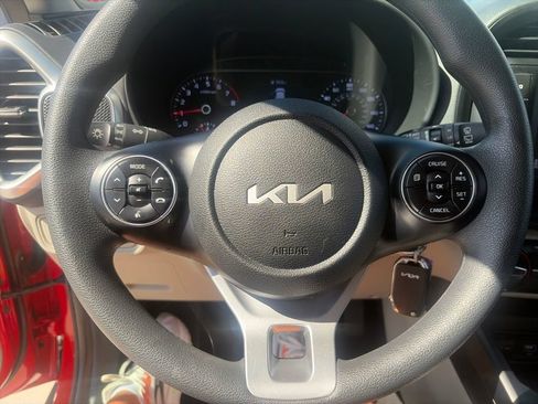 Used 2022 Kia Soul LX w/ Technology Package FWD image 40