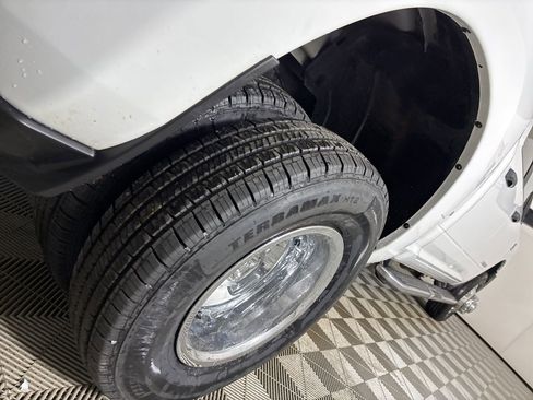 Used 2024 RAM 3500 Big Horn image 32