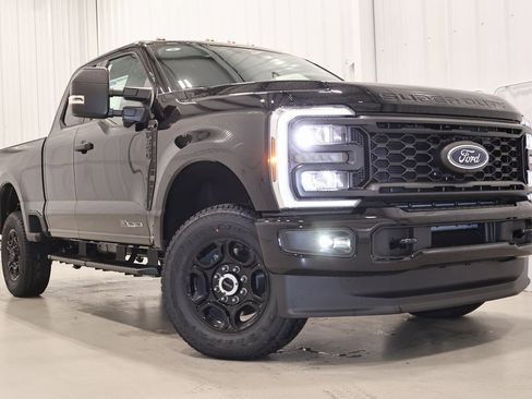 New 2026 Ford F350 XL w/ STX Appearance Package image 28