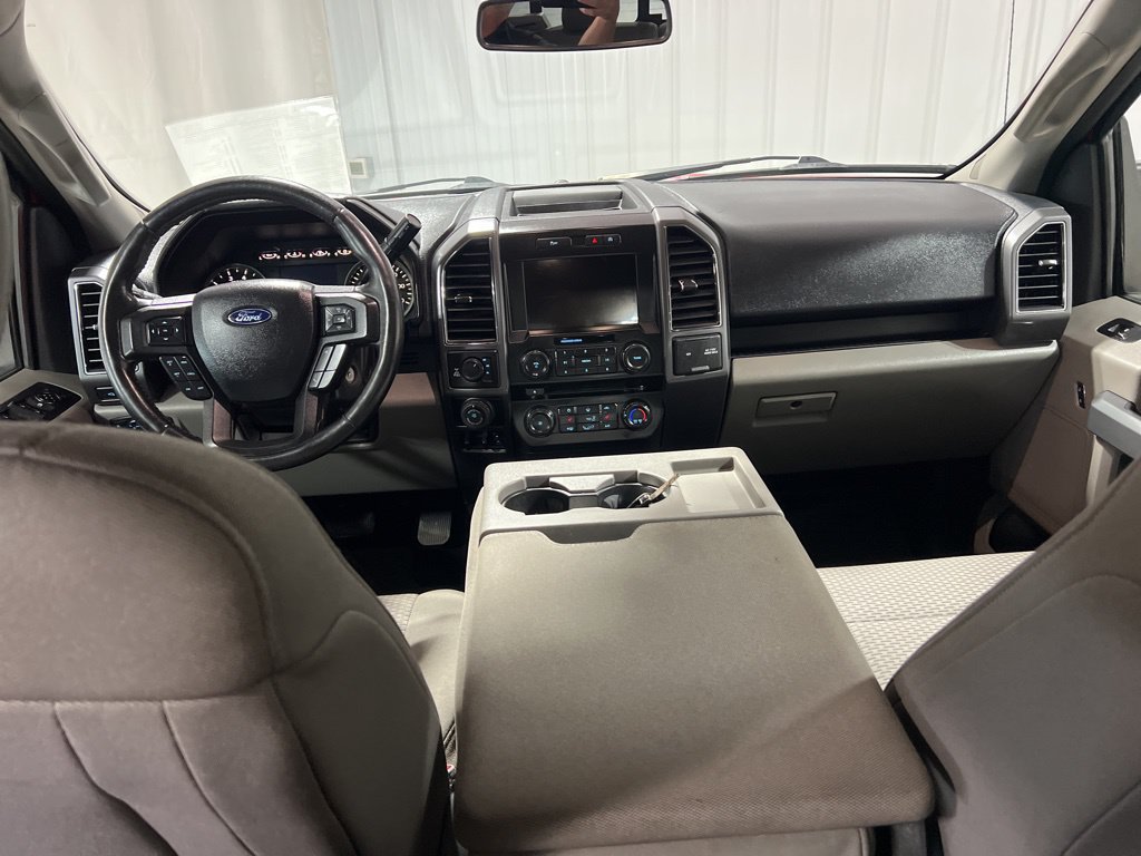 Used 2017 Ford F150 XLT w/ Equipment Group 302A Luxury AWD/4WD image 3