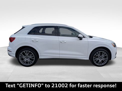 Used 2019 Audi Q3 2.0T Premium image 2
