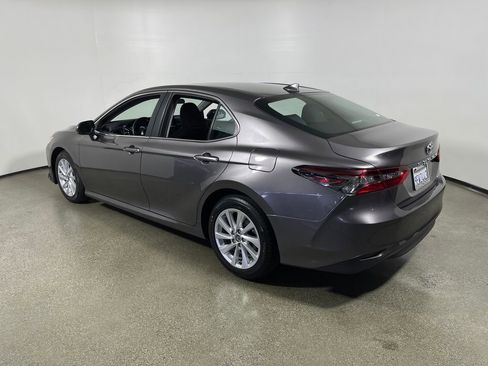Certified 2023 Toyota Camry LE FWD image 5