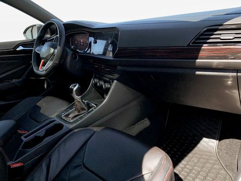 Used 2024 Volkswagen Jetta GLI Autobahn FWD image 32