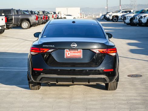 Used 2025 Nissan Sentra SV w/ All-Weather Package FWD image 7