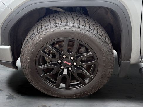 Used 2024 GMC Sierra 1500 Elevation w/ Elevation Premium Package AWD/4WD image 28