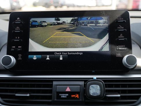 Used 2022 Honda Accord Sport image 26