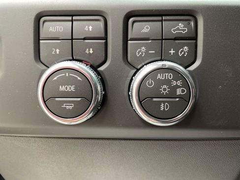 New 2026 GMC Sierra 1500 AT4 image 14