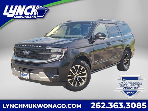 Used 2025 Ford Expedition Platinum AWD/4WD image 1
