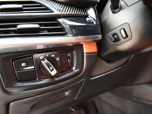 Used 2017 BMW X5 M AWD/4WD image 42