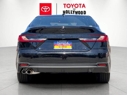 New 2026 Toyota Camry SE FWD image 5