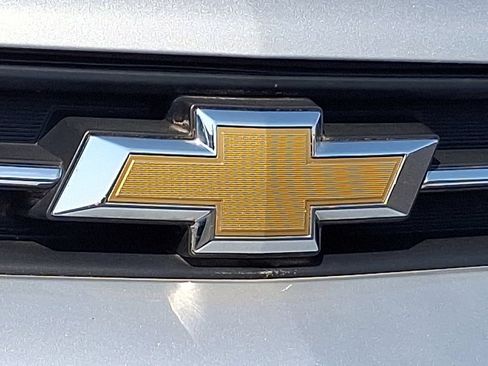 Used 2019 Chevrolet Trax LS FWD image 26