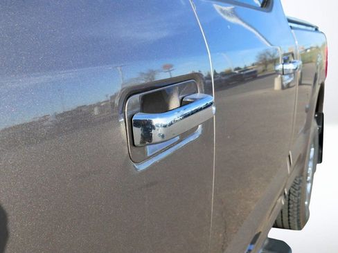 Used 2021 Ford F250 Lariat w/ Chrome Package image 15