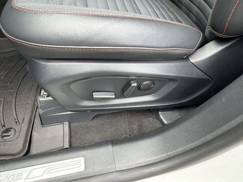 Used 2026 Ford Explorer ST-Line AWD/4WD image 21