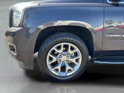 Used 2018 GMC Yukon XL SLT w/ Open Road Package RWD image 21