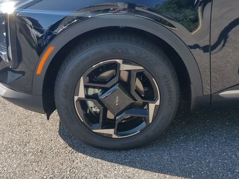New 2026 Kia Sportage EX image 10