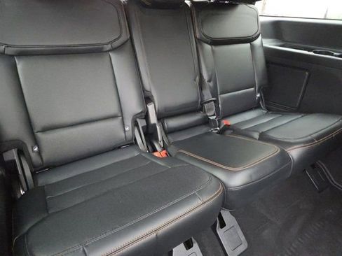 Used 2025 Ford Expedition Tremor image 35