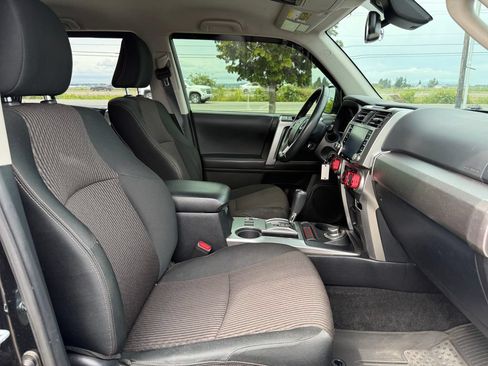 Used 2021 Toyota 4Runner Trail Special Edition AWD/4WD image 13