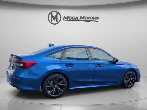 Used 2022 Honda Civic Sport image 8