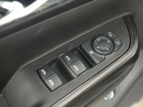 Used 2018 GMC Acadia SLT image 8