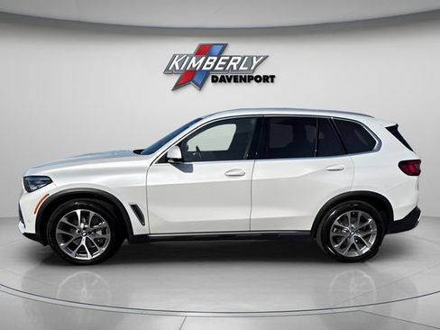 Certified 2023 BMW X5 xDrive40i w/ Premium Package image 2