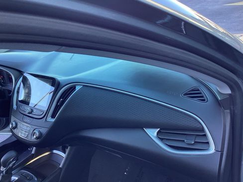 Used 2024 Chevrolet Malibu LT image 15