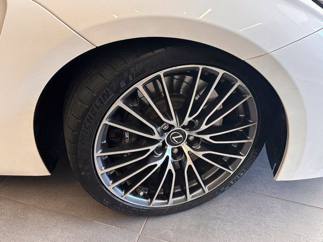 Used 2015 Lexus RC F w/ Premium Package RWD image 15