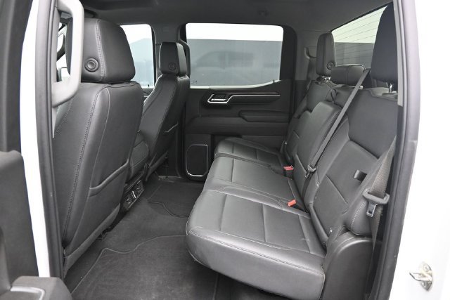 Used 2025 GMC Sierra 1500 SLT AWD/4WD image 15