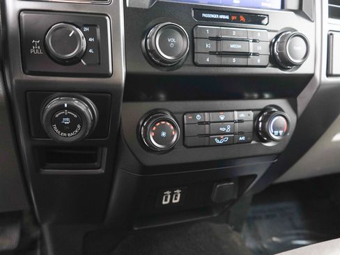Used 2020 Ford F150 XLT w/ XTR Package AWD/4WD image 21