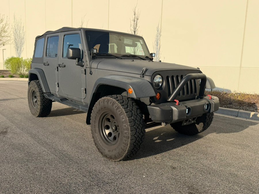 Used 2011 Jeep Wrangler Unlimited Sport AWD/4WD image 3
