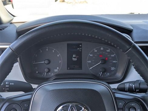 Used 2024 Toyota Corolla SE image 25
