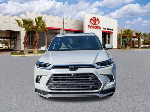 New 2026 Toyota Grand Highlander MAX Limited image 10
