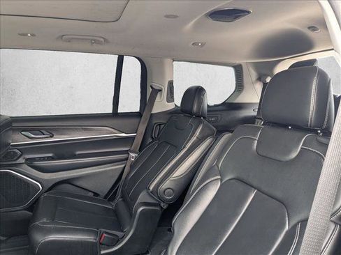 Certified 2021 Jeep Grand Cherokee L Limited w/ Trailer Tow Group (B) image 16