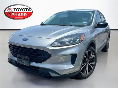 Used 2022 Ford Escape SE w/ SE Sport Appearance Package