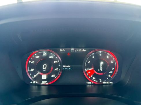 Used 2017 Volvo S90 T6 Inscription w/ Vision Package image 29