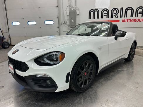 Used 2017 FIAT 124 Spider Abarth image 16