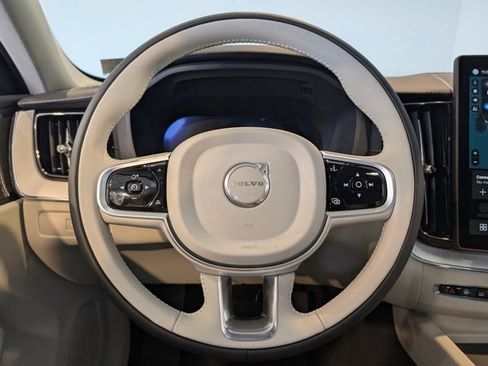 New 2026 Volvo XC60 B5 Ultra w/ Protection Package Premier image 15