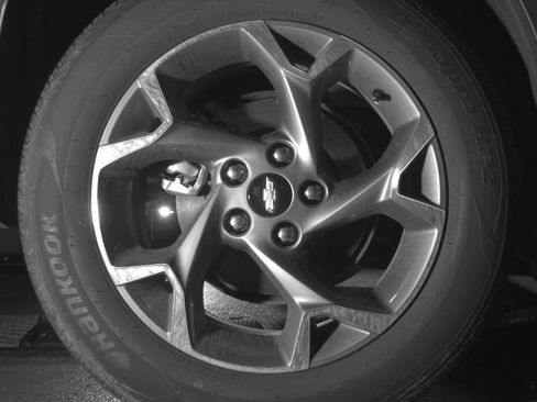 Used 2025 Chevrolet Trax LT w/ LT Convenience Package FWD image 27