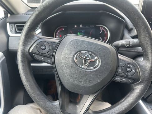 Used 2023 Toyota RAV4 XLE w/ Convenience Package image 3
