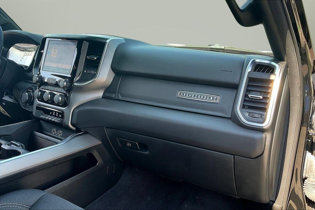 Used 2025 RAM 1500 Big Horn AWD/4WD image 27