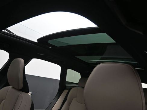 New 2026 Volvo XC60 B5 Plus w/ Protection Package Premier image 26