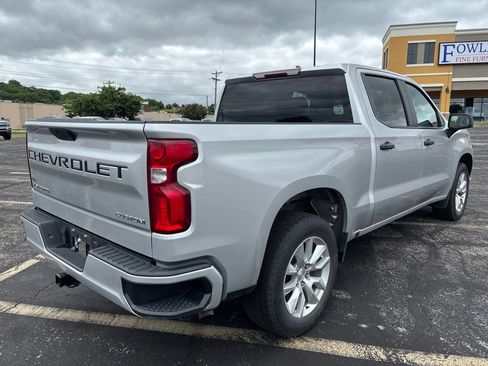 Used 2022 Chevrolet Silverado 1500 Custom RWD image 5